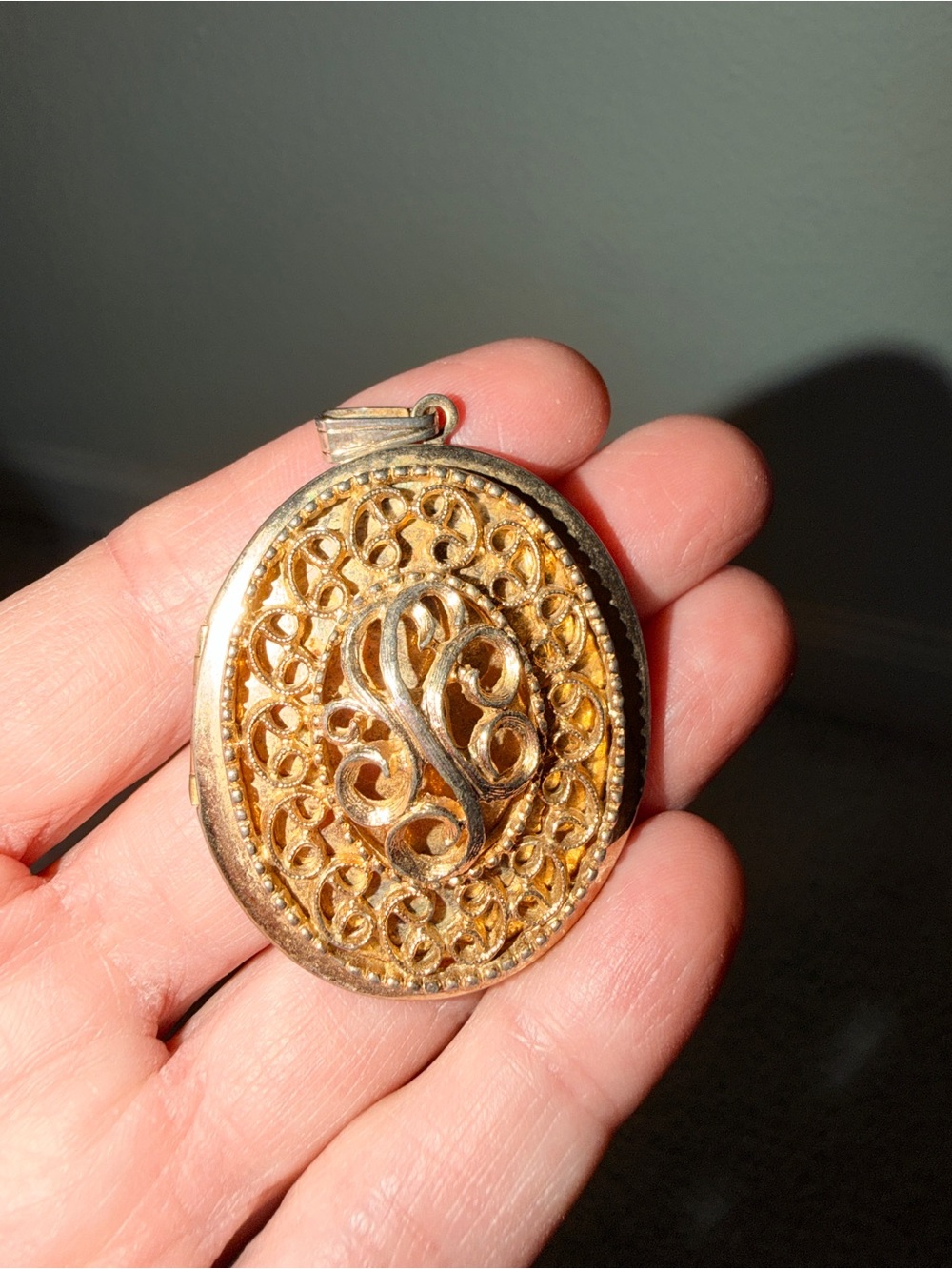 Gold-Tone Filigree Monogram Pendant Necklace - Elegant Women's Jewelry